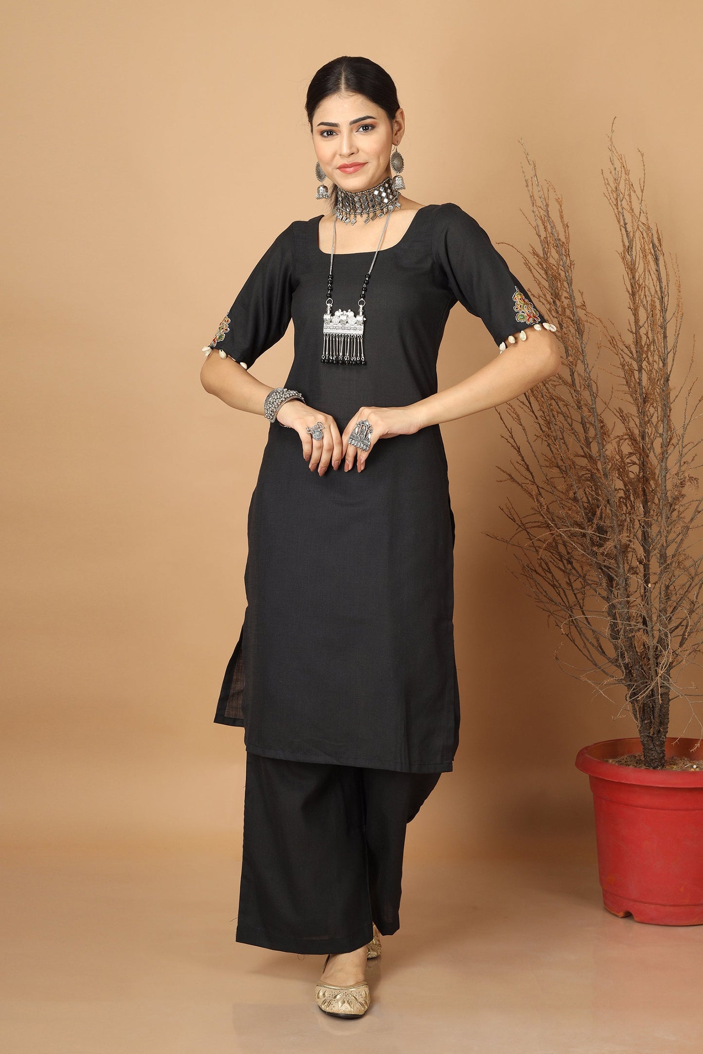 Tale Black Ahir Embroidery Co-Ordinated Set