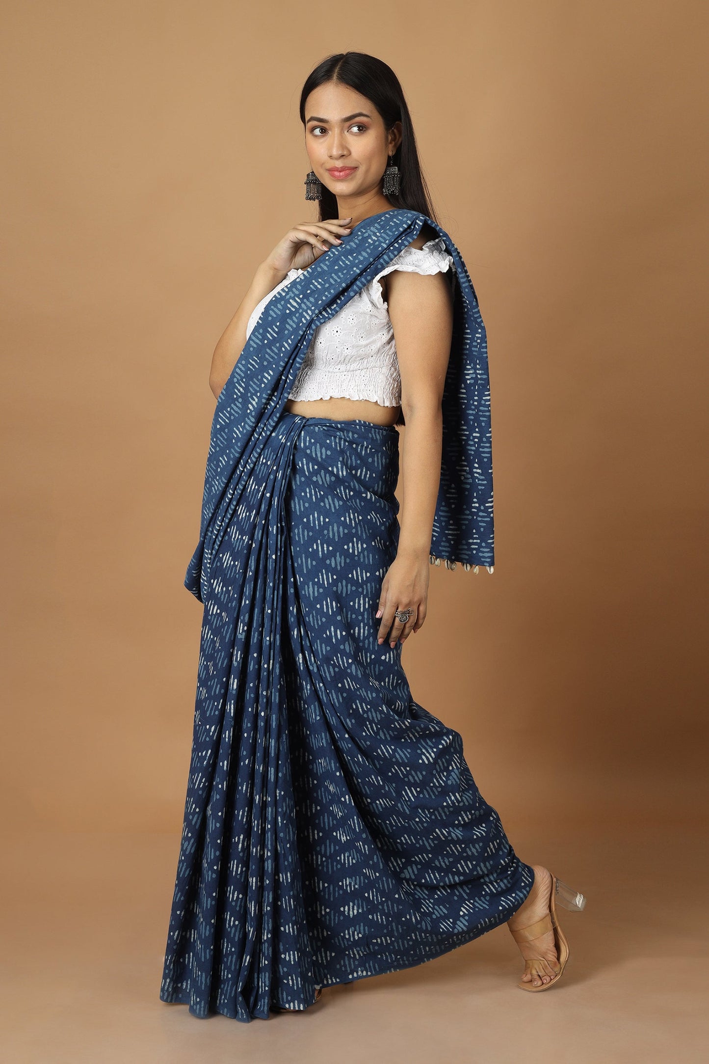 Tryasra Dabu Indigo Saree