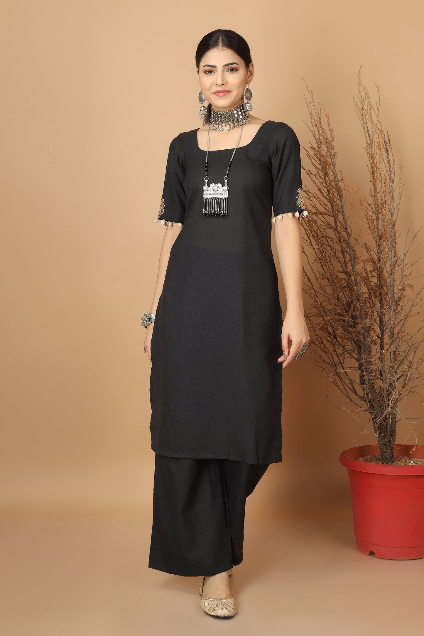 Tale Black Ahir Embroidery Co-Ordinated Set