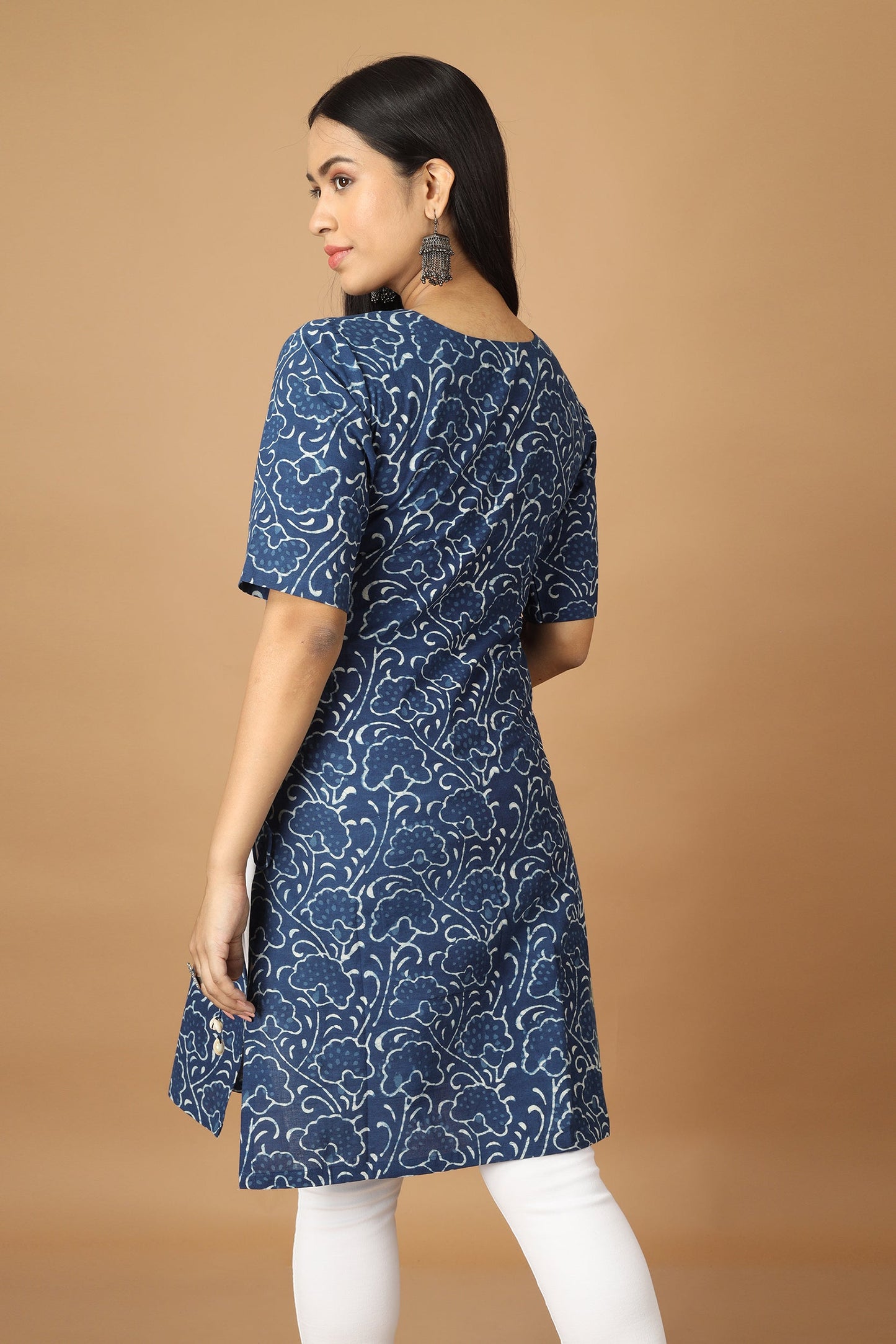 Bageecha Dabu Indigo Kurta