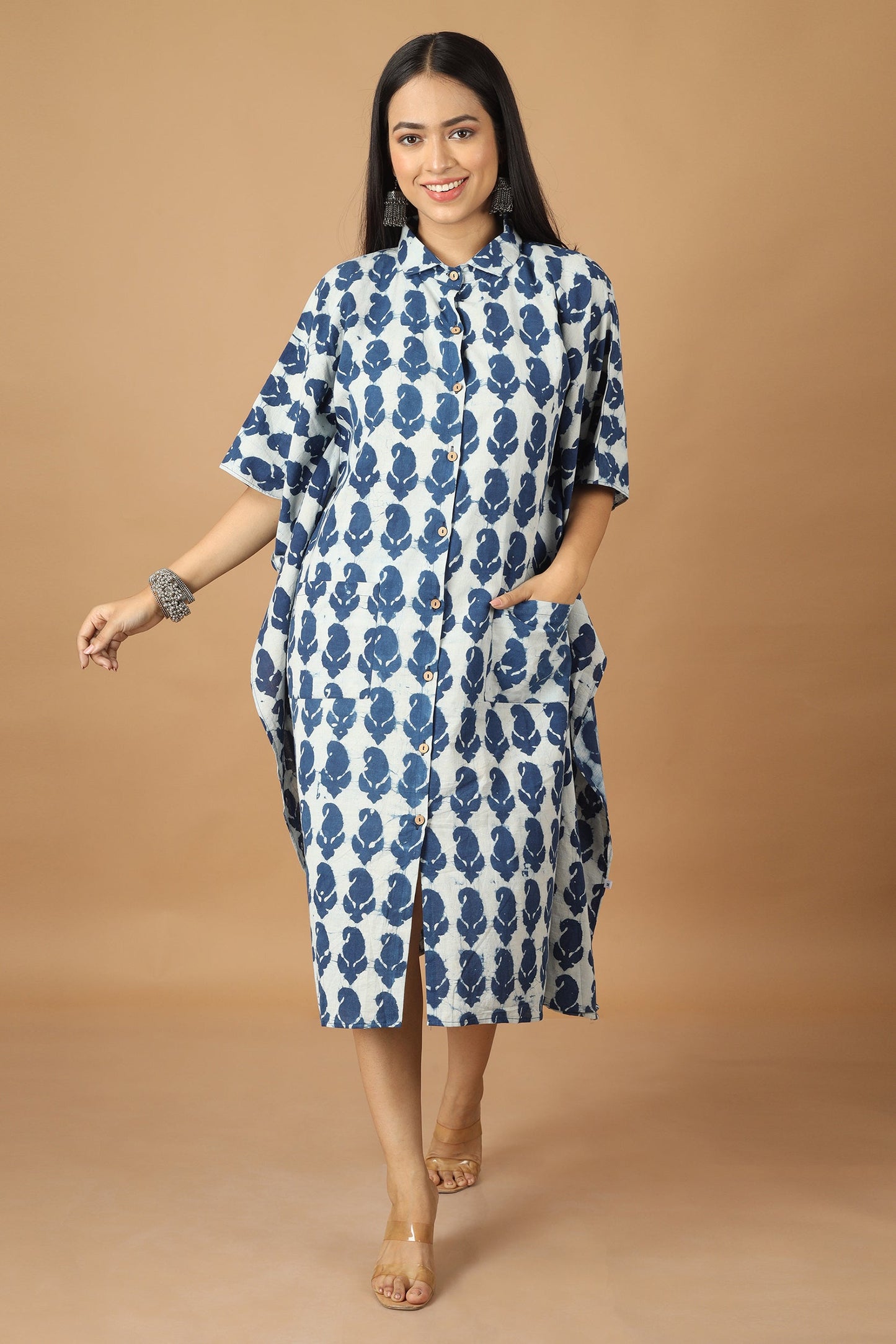 Pattrika Dabu Indigo Kaftan